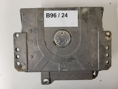Peugeot Citroen ECU / 0261204788 / 9631528780 / MA3.1 / BOSCH
