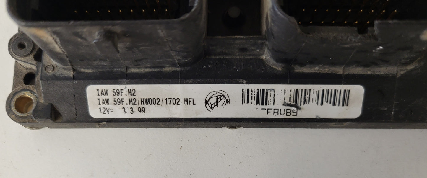 FIAT PUNTO ECU / IAW 59F.M2 / HW002 / 46760606 / 61600.389.04 / MAGNETI MARELLI