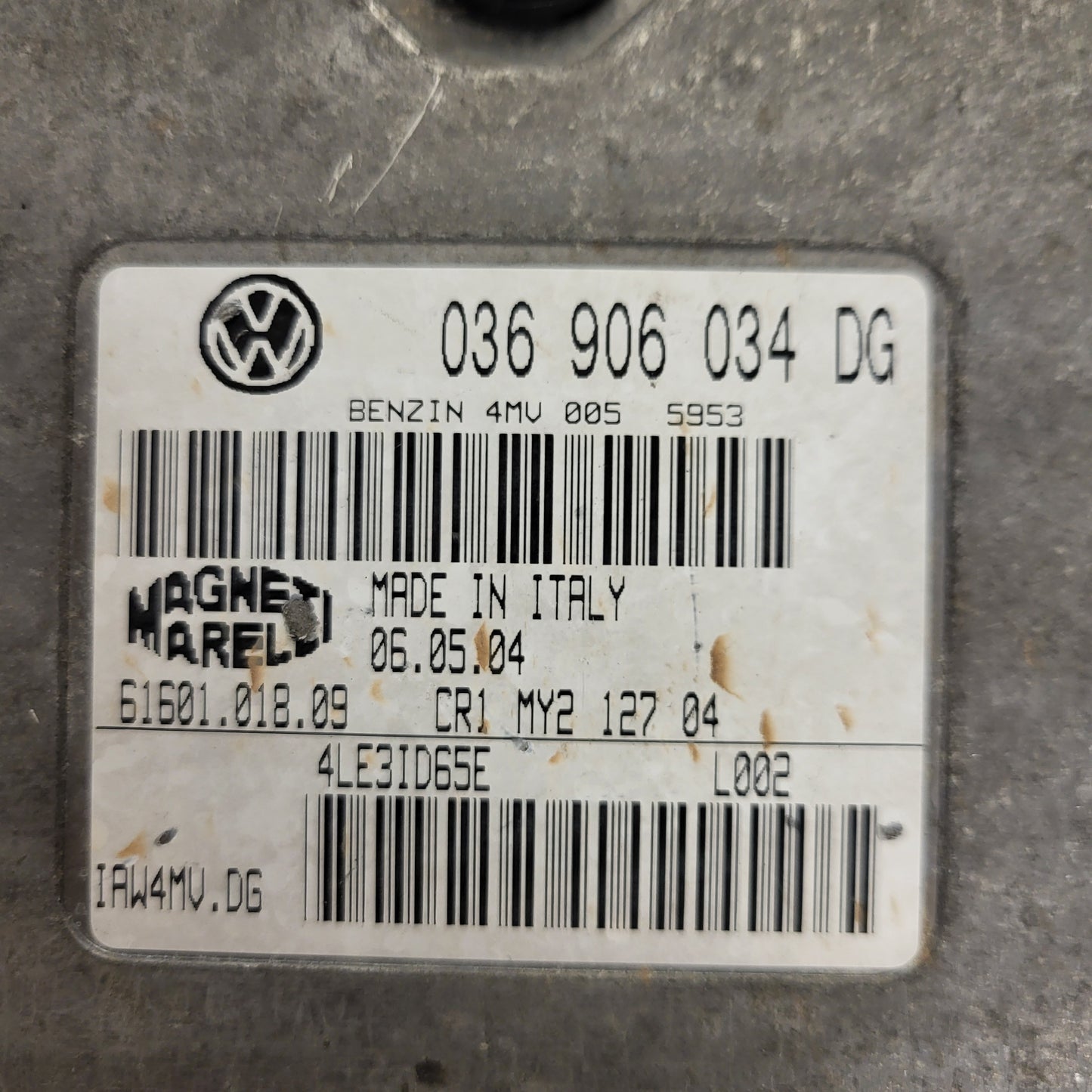VW ECU / 036906034DG / IAW 4MV.DG / IAW4MV.DG / 61601.018.09 / MAGNETI MARELLI