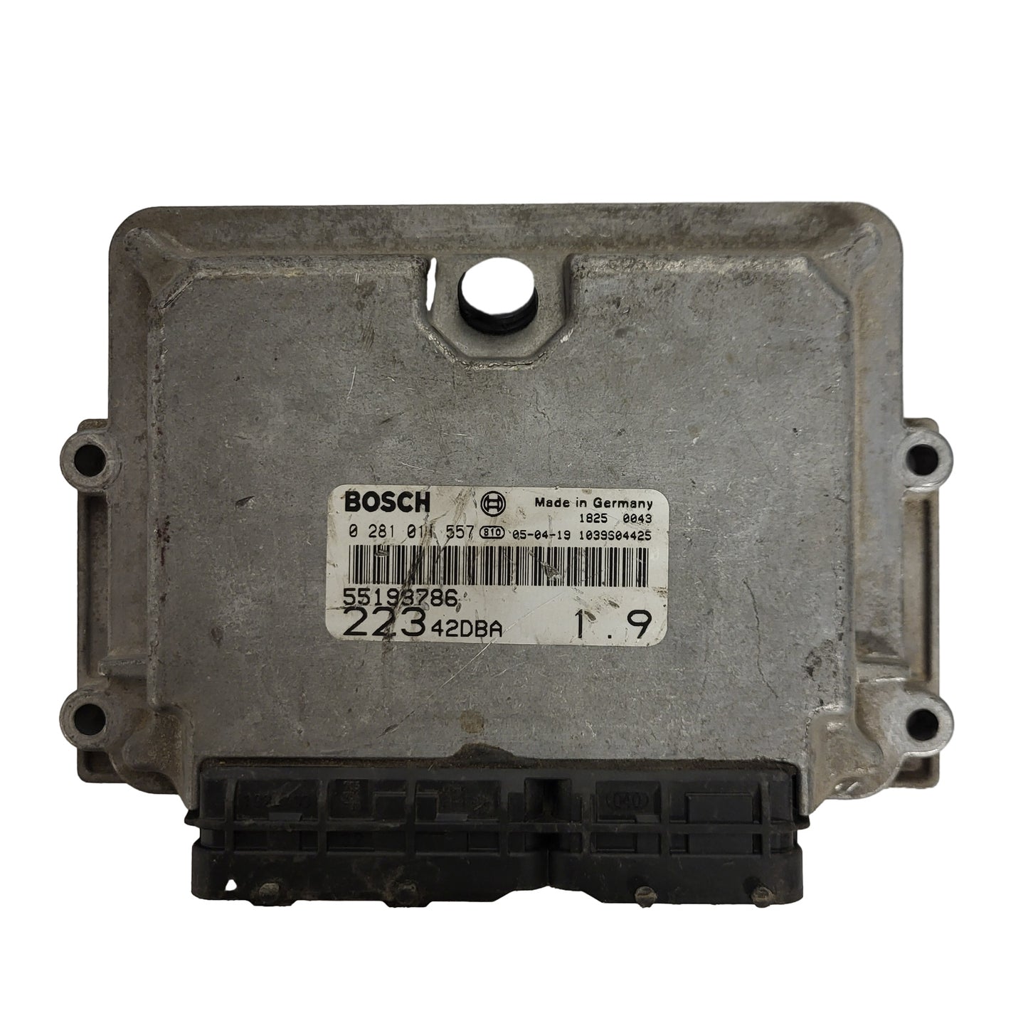 FIAT DOBLO ECU / 0281011557 / 55193786 / BOSCH