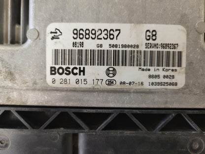 CHEVROLET CAPTIVA ECU / 96892367 / 0281015177 / G8 / BOSCH