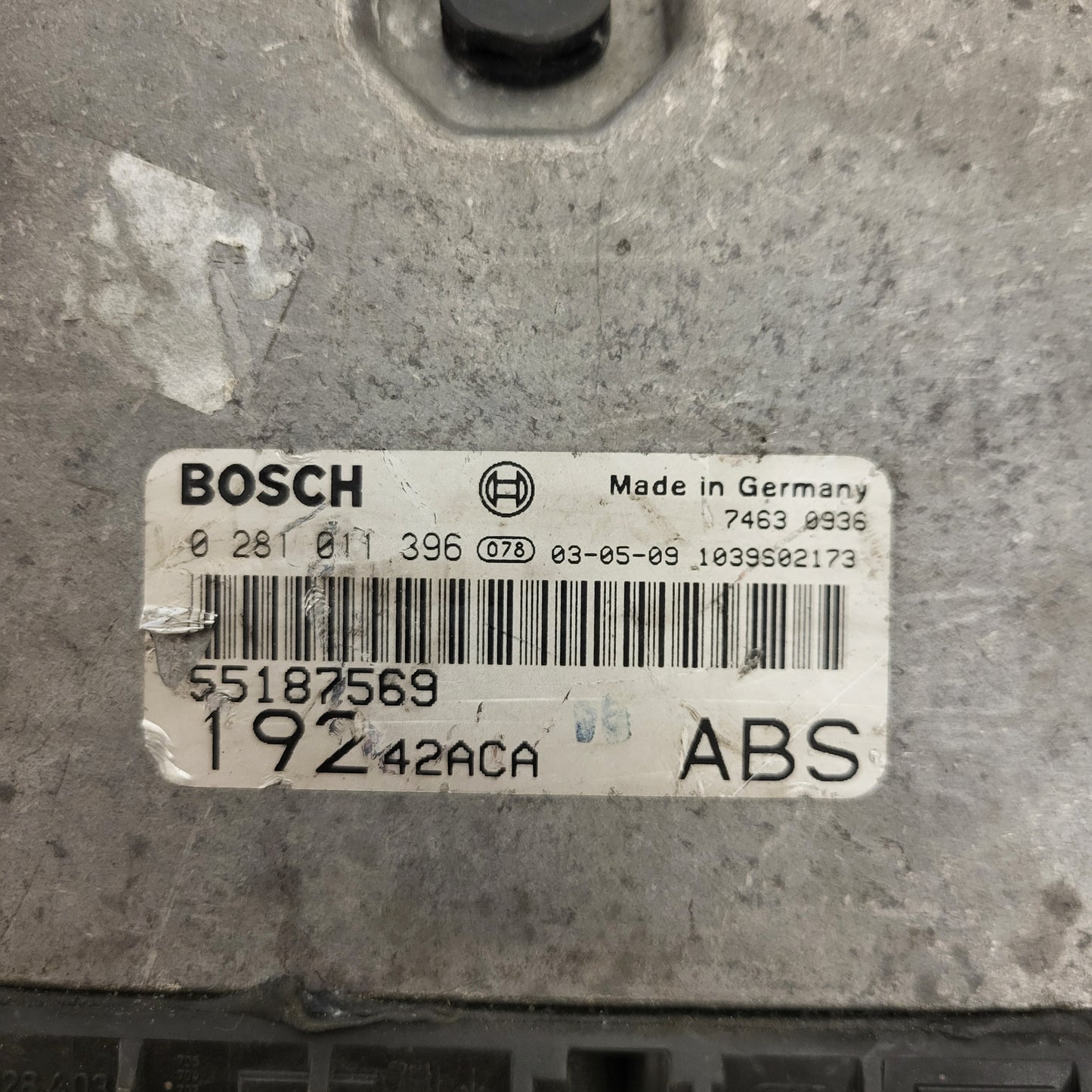 Fiat STILO ECU / 0281011396 / 55187569 / 1039S02173 / BOSCH