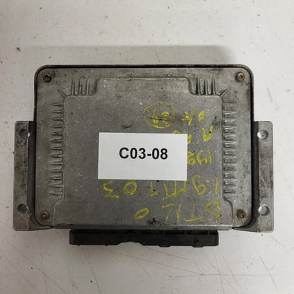 Fiat Stilo 1.9 JTD ECU / 0281010337 / 55185364 / BOSCH