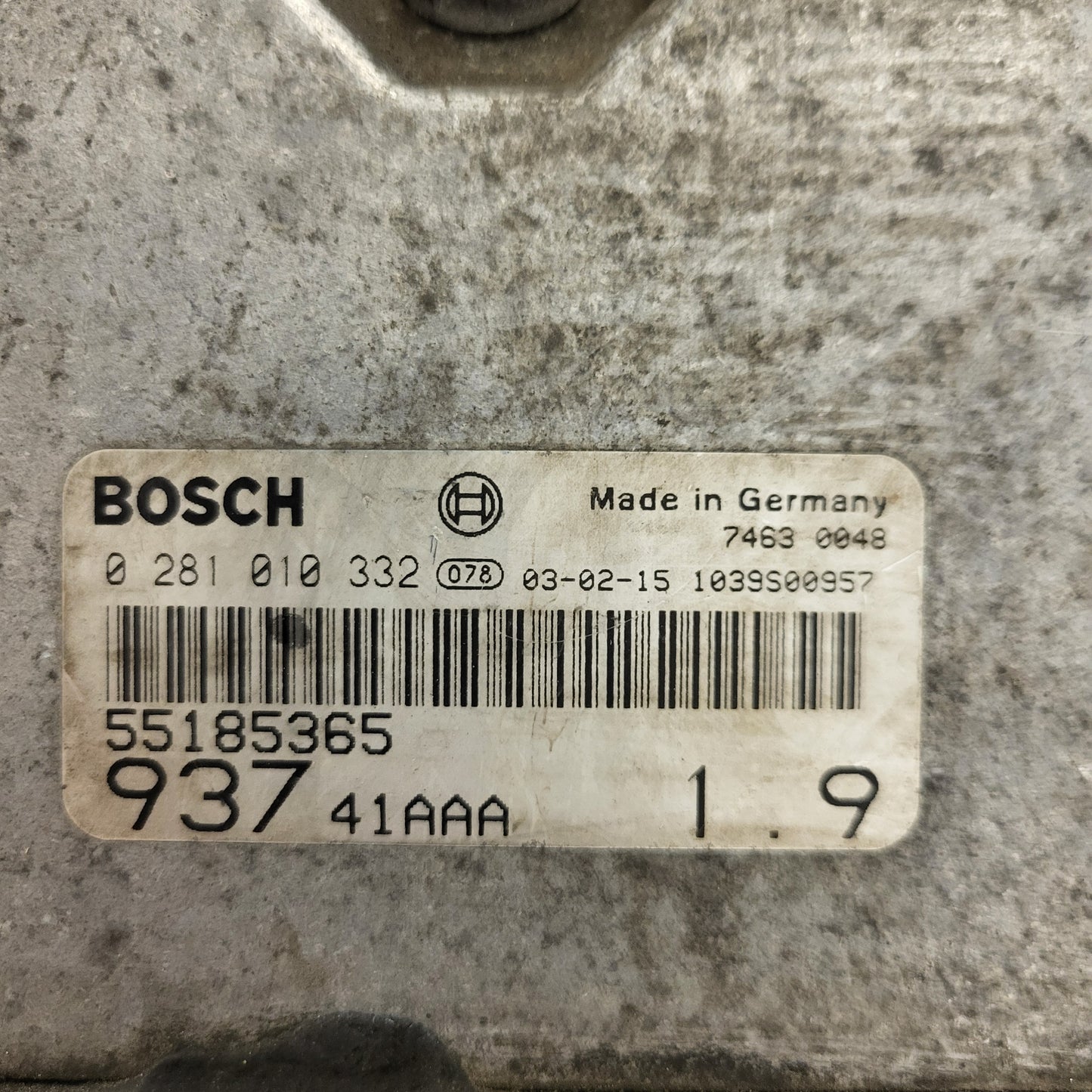 ALFA 147 ECU / 0281010332 / 55185365 / BOSCH
