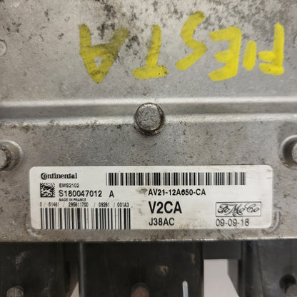Ford ECU / S180047012A / AV21-12A650-CA / EMS2102 / V2CA / CONTINENTAL