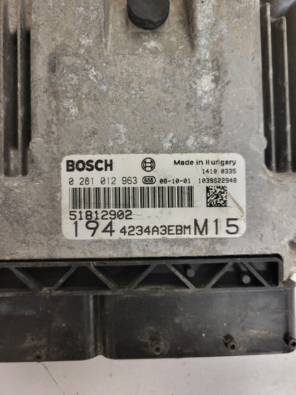 Fiat Croma ECU / 0281012963 / 51812902 / BOSCH