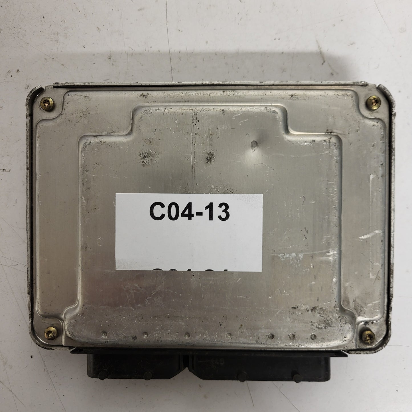 VW GOLF VAG ECU / 038906019CJ / 0281010302 / EDC15P+ / 28SA4557 / 038906019