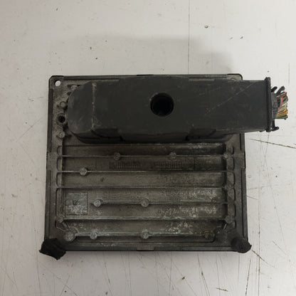 FORD FIESTA ECU / 6S61-12A650-FF / S120977315F / 2CJF / SIM210 - C04-15 - 3