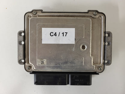 FIAT BRAVO ECU / 0281018794 / 51921280 / BOSCH