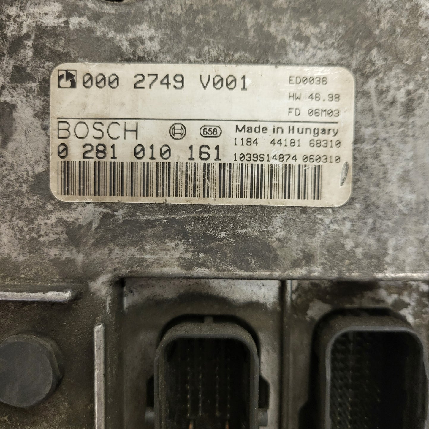 SMART FORTWO ECU / 0281010161 / 0002749V001 / BOSCH