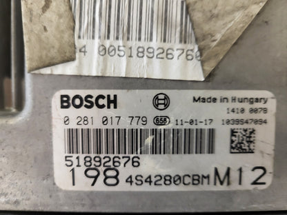 FIAT BRAVO ECU / 0281017779 / 51892676 / BOSCH