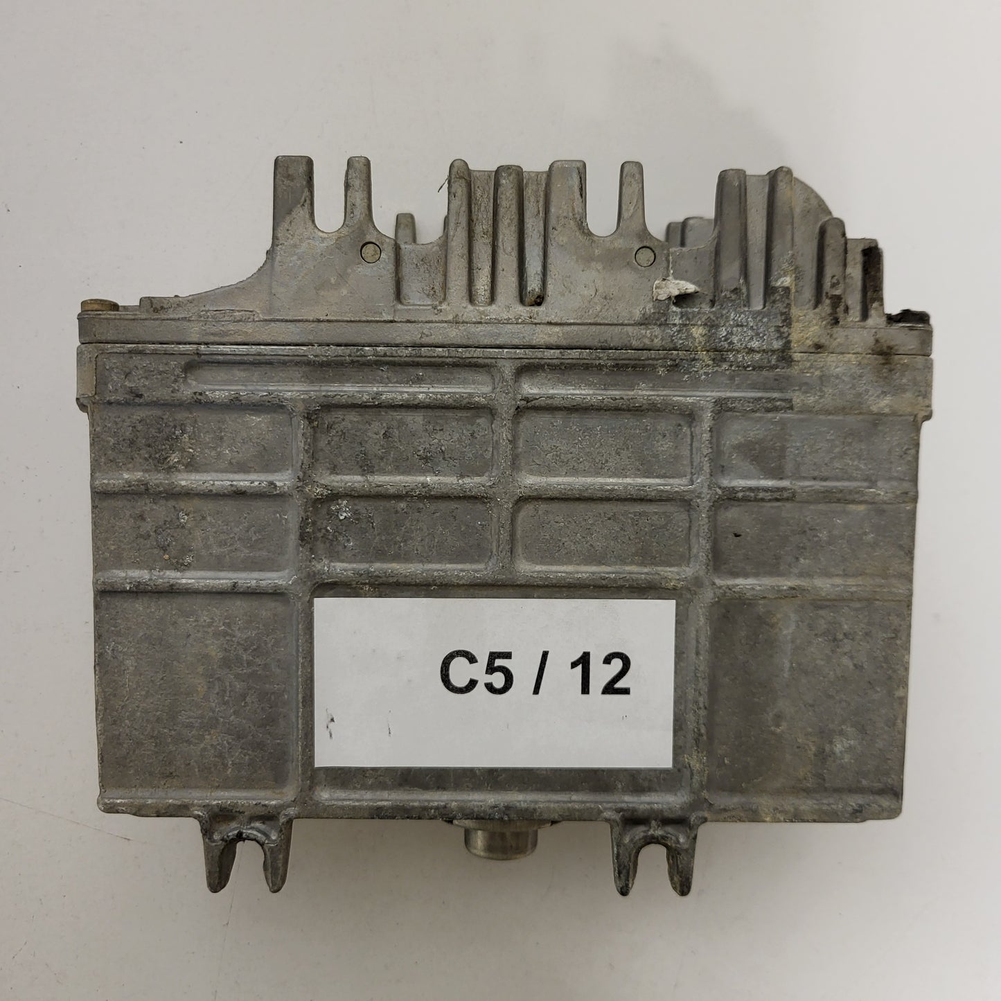 VW POLO AROSA ECU / 030906027AK / 0261203930 / BOSCH