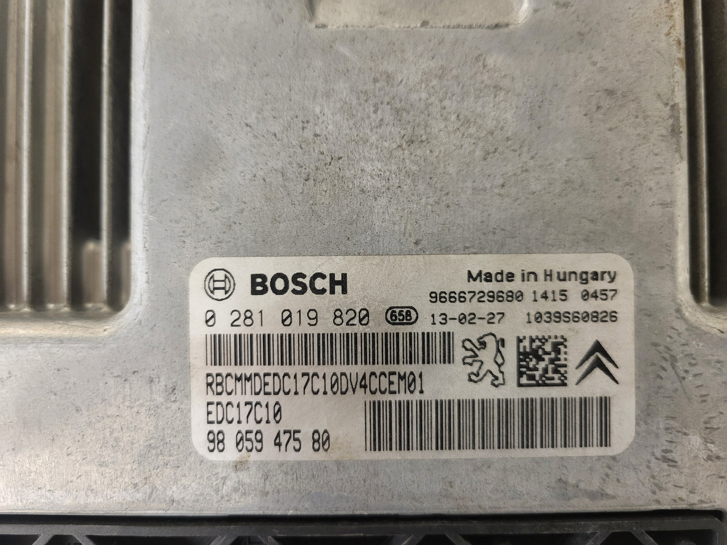 PEUGEOT CITROEN ECU / 0281019820 / EDC17C10 / 9805947580 / 9666729680 / BOSCH