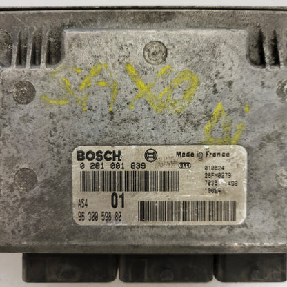 Citroen Saxo Peugeot 106 ECU / 0281001839 / 9630059880 / BOSCH