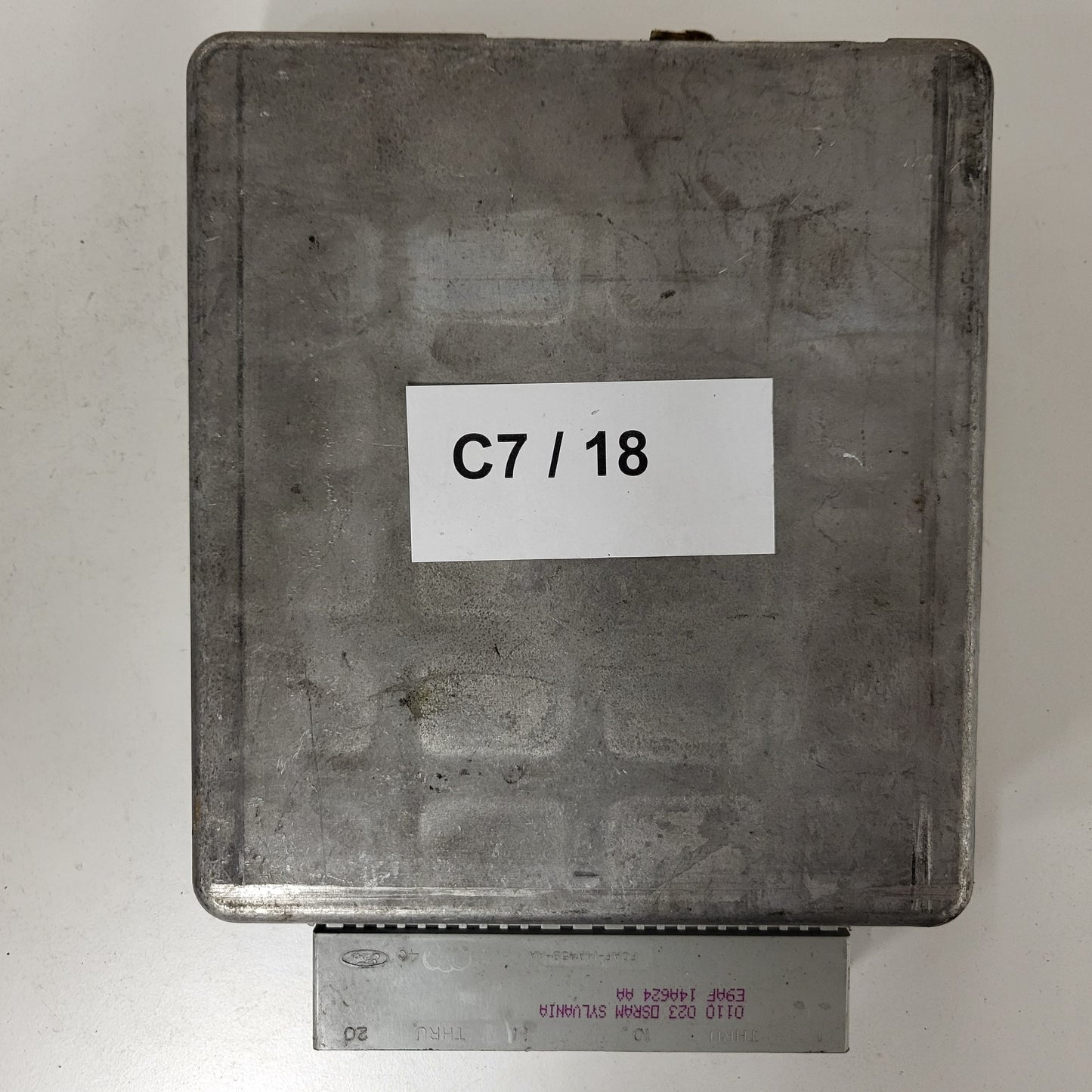 FORD KA ECU / 1S5A-12A650-CA / LGF0 / EEC-V / LP4-322 / 1S5A12A650CA / VISTEON
