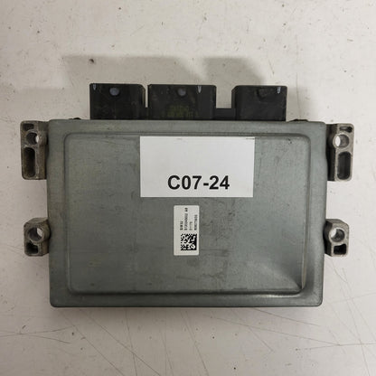 Renault Twingo ECU / S120200113A / 82007747 / 8200700695 / S120200113