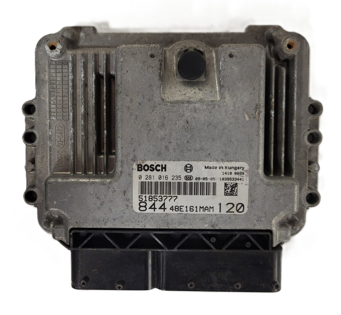 LANCIA DELTA ECU / 0281016235 / 51853777 / 1039S33441 / BOSCH