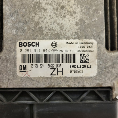 OPEL ASTRA H ECU / 0281011943 / 55556829 / BOSCH