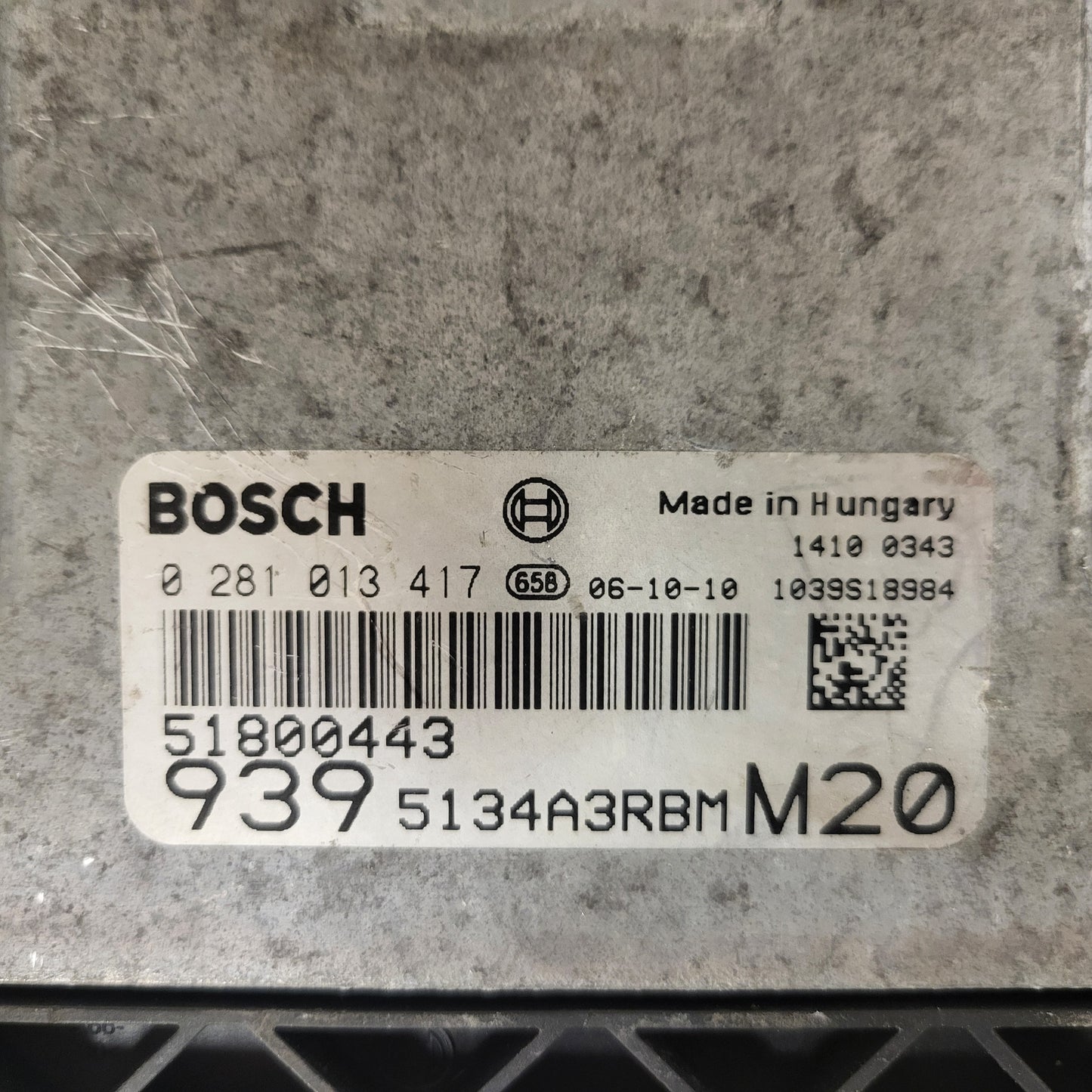 ALFA ROMEO 159 ECU / 0281013417 / 51800443 / 1039S33441 / BOSCH