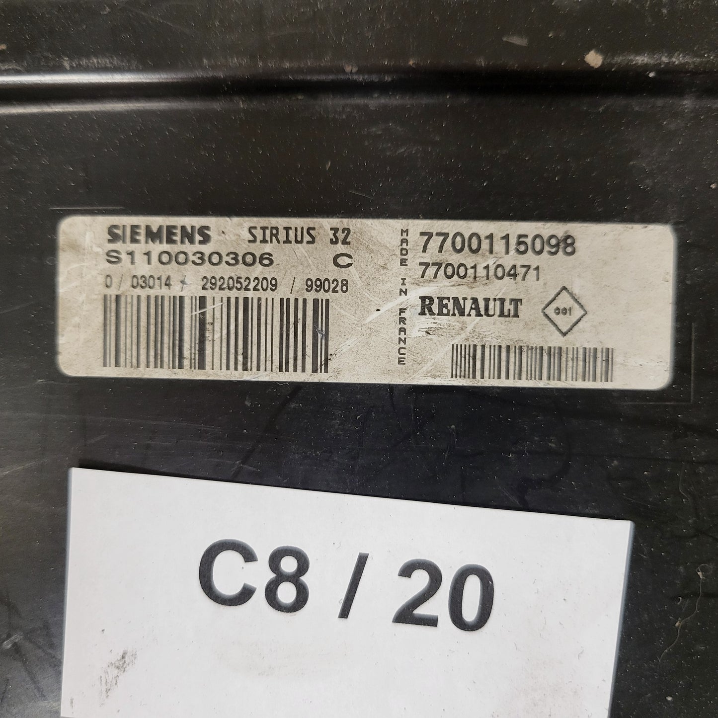 RENAULT KANGOO ECU / S110030306C / 7700115098 / 7700110471 / SIRIUS 32 / SIEMENS