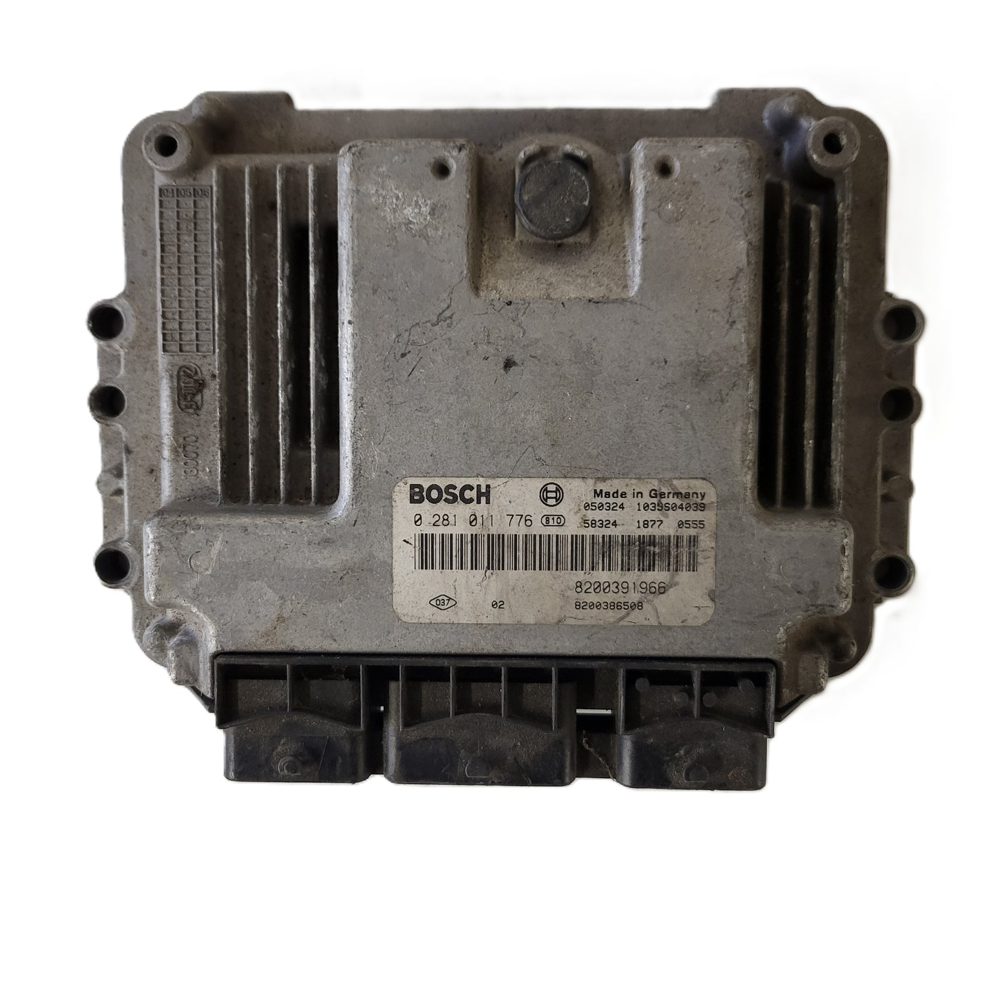 Renault 1.9DCI ECU / 0281011776 / 8200391966 / 8200386508 / BOSCH