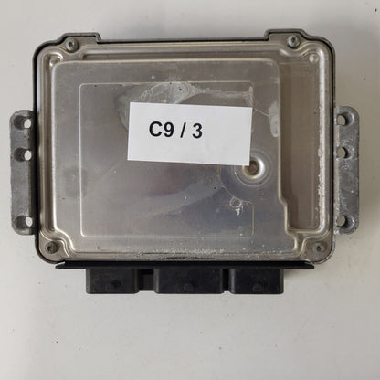 Renault 1.9DCI ECU / 0281011776 / 8200391966 / 8200386508 / BOSCH