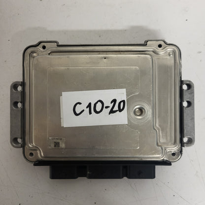 Peugeot Citroen ECU / 0281013872 / 9664843780 / EDC16C34 / BOSCH