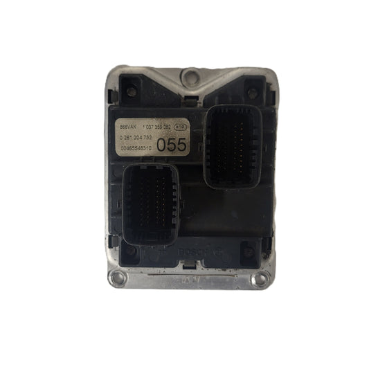 ALFA ROMEO 156 ECU / 0261204732 / 00465548310 / 1037359282 / BOSCH