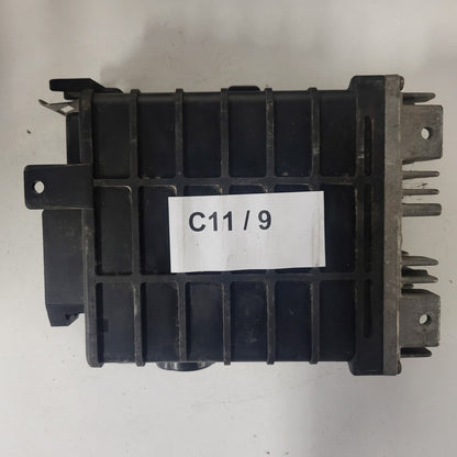 Peugeot 106 Citroen Ax / ECU / 0280000751 / BOSCH