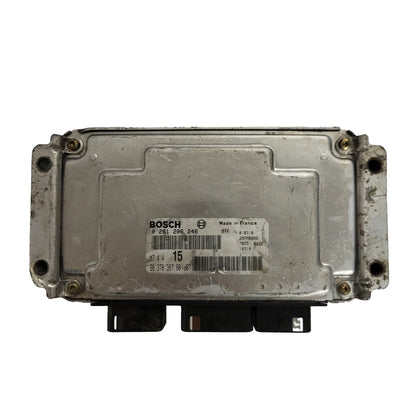 Peugeot Citroen ECU / 0261206246 / M7.4.4 / 9637838780 / BOSCH