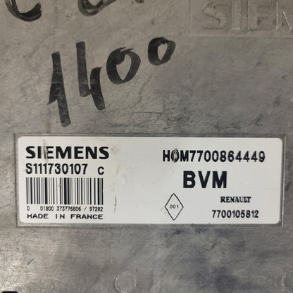 Renault ECU / S111730107C / 7700864449 / 7700705812 / S111730107