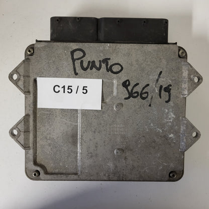 FIAT PUNTO ECU / MJD 6JF.P3 / 55195817 / HW1BM / 71600.053.00 / MAGNETI MARELLI