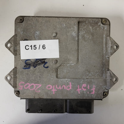 FIAT PUNTO ECU / MJD 6JF.P3 / 55195817 / HW1BM / 71600.053.00 / MAGNETI MARELLI