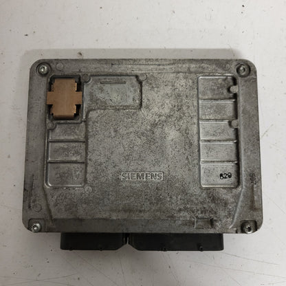 SKODA FABIA ECU / 047906033E / 5WP44198 07 / 3PA / SIEMENS