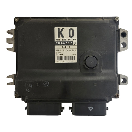 SUZUKI SWIFT ECU / 33920-62J0 / MB112300-0381 / M13 / DENSO