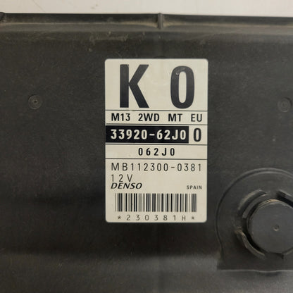 SUZUKI SWIFT ECU / 33920-62J0 / MB112300-0381 / M13 / DENSO