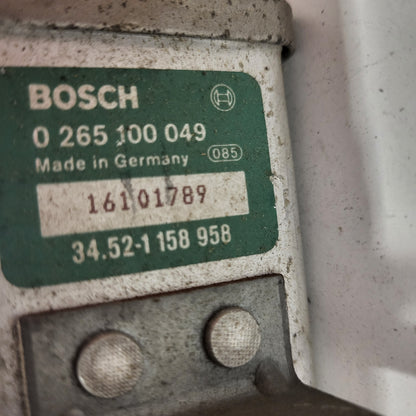 BMW E24 E34 ABS ECU / 0265100049 / 16101789 BOSCH