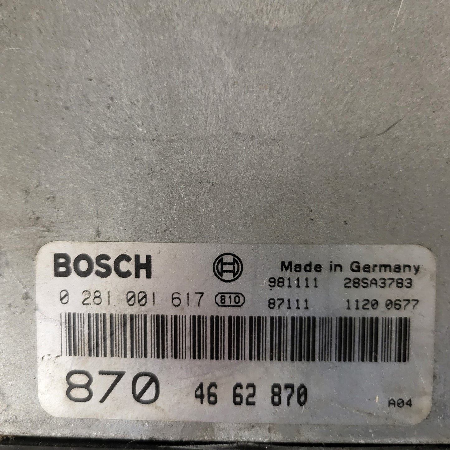 SAAB 9-3 ECU / 0281001617 / 4662870 / BOSCH