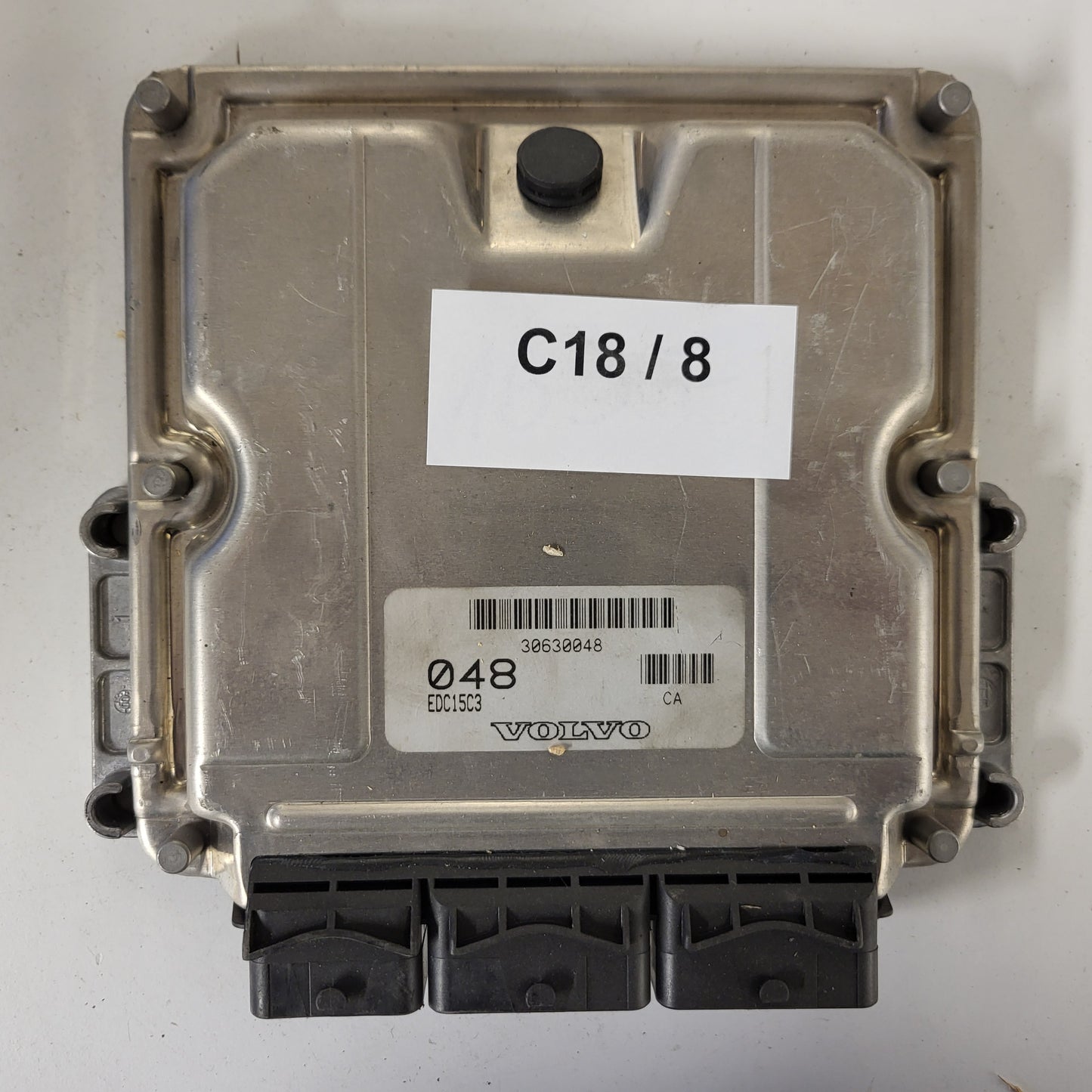 Volvo S40 V40 ECU / 0281010441 / HOM8200065996 / 8200126494 / BOSCH