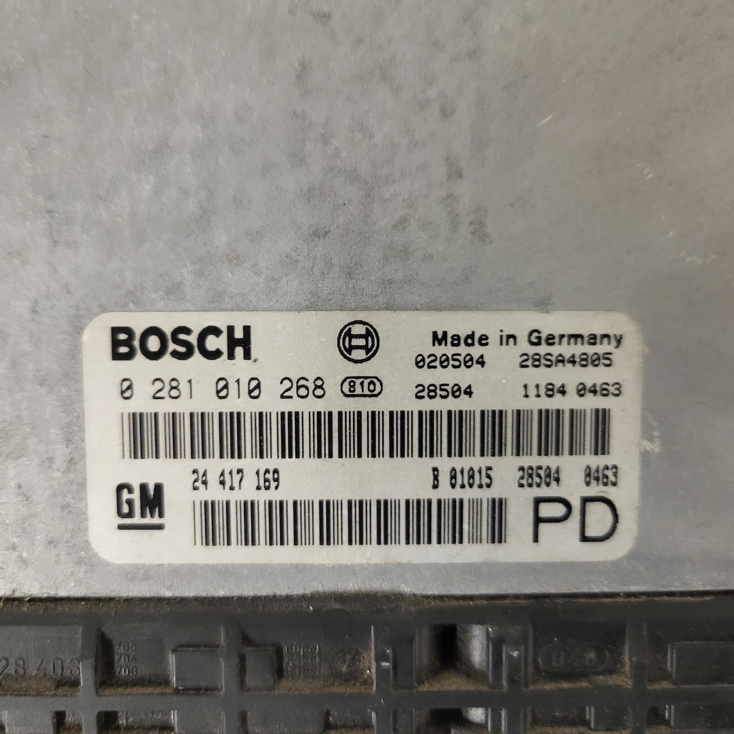 Opel Zafira 2.0 ECU / 0281010268 / 24417169 / BOSCH