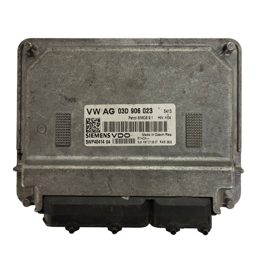 VW ECU / 03D906023 / 5WP40414 04 / SIMOS 9.1 / SIEMENS