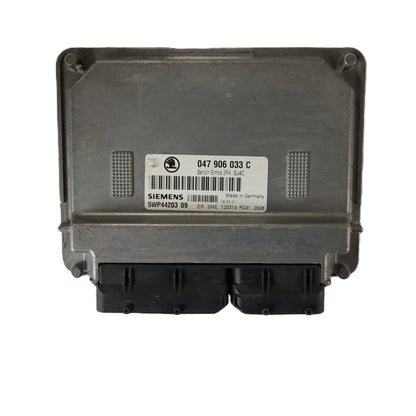 ŠKODA FABIA ECU / 047906033C / 5WP44203 09 / SIEMENS