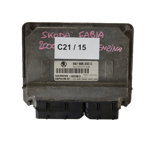 ŠKODA FABIA ECU / 047906033C / 5WP44199 07 / SIMOS 3PA / SIEMENS