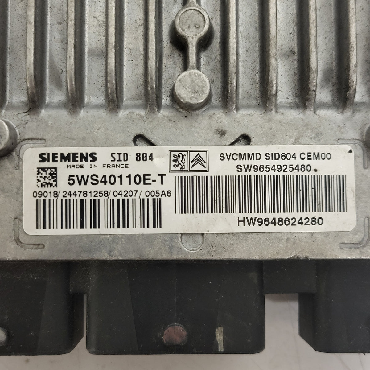 CITROEN C3 ECU / 5WS40110E-T / 9654925480 / 9648624280 / SID804 / SIEMENS - C21-23 - 2