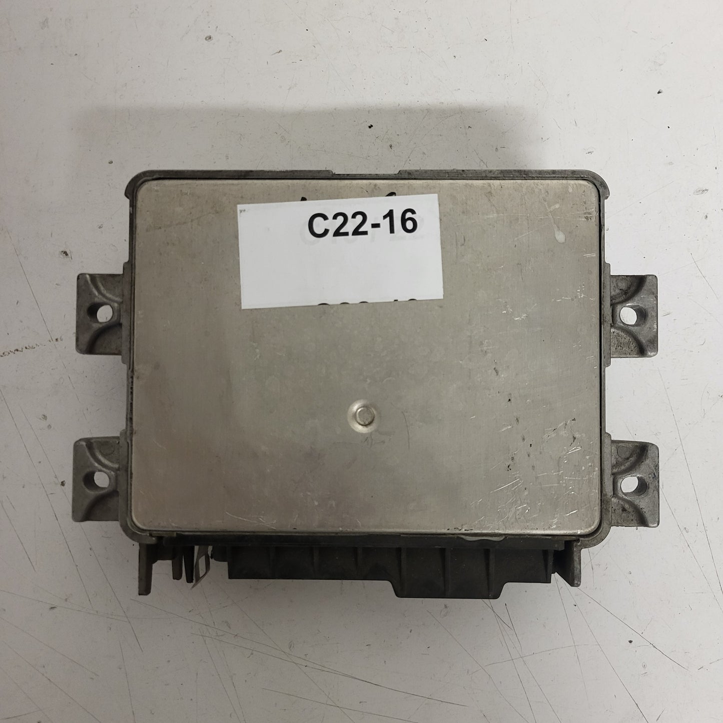 FIAT PUNTO 1.2 ECU / IAW 8F.5T / 46467010 / 61600.218.12 / MAGNETI MARELLI