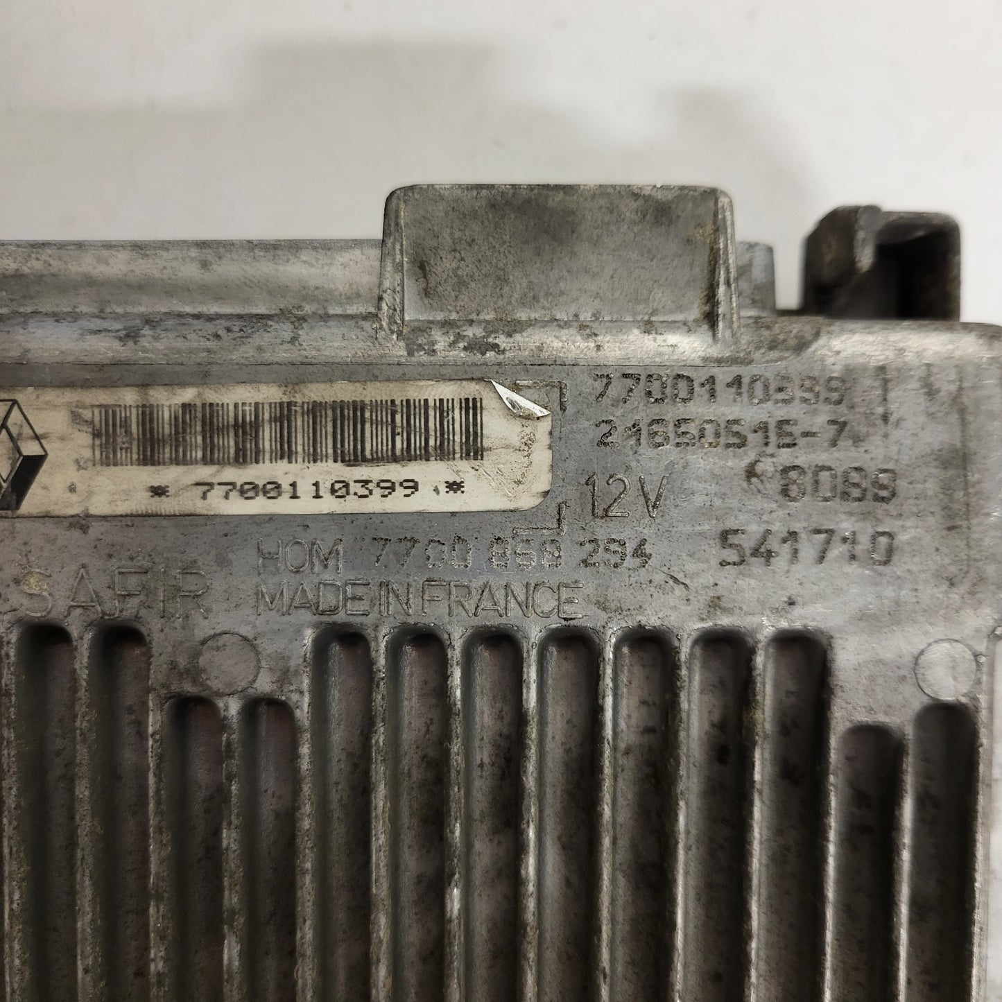 Renault ECU / 7700110399 / 21650515-7 / 7700868294 / SAGEM