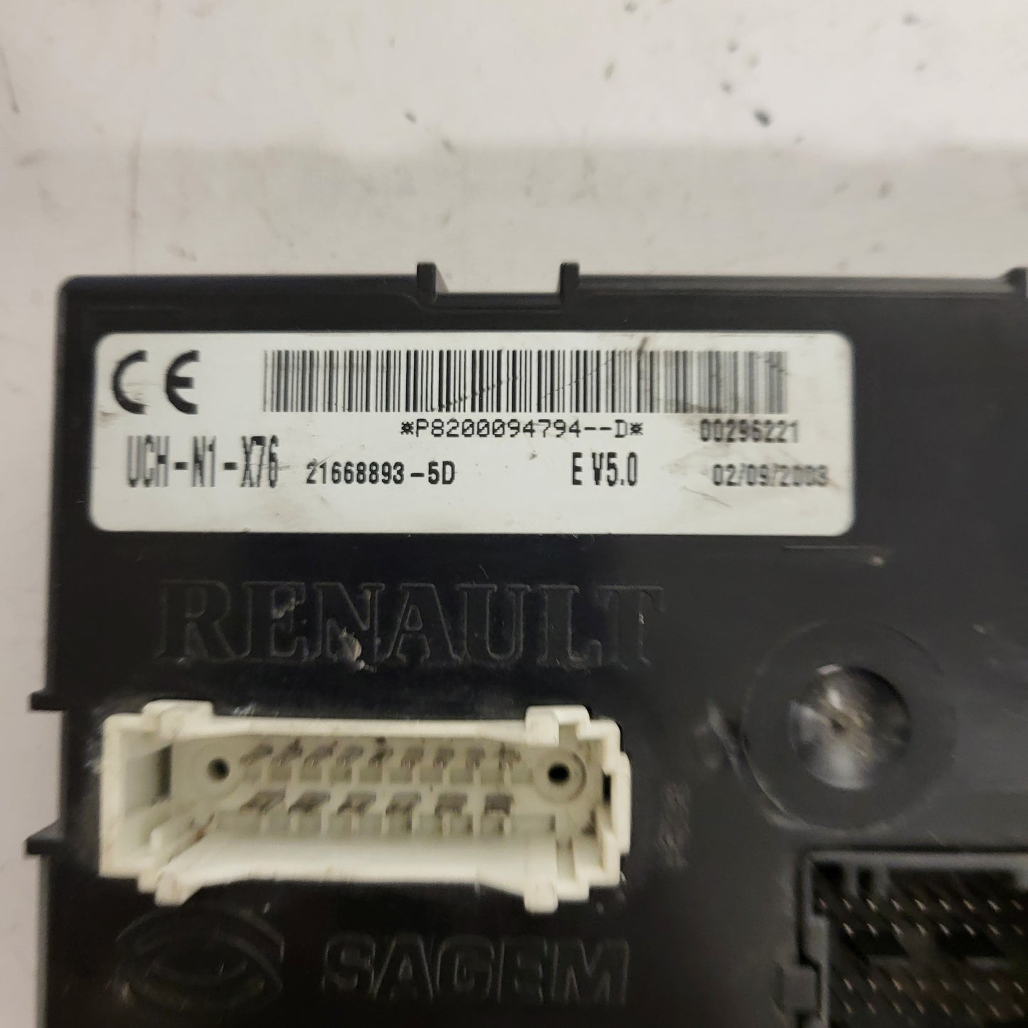RENAULT KANGOO ECU / UCH-N1-X76 / P8200094794 / 21668893-5D / V5.0 / SAGEM