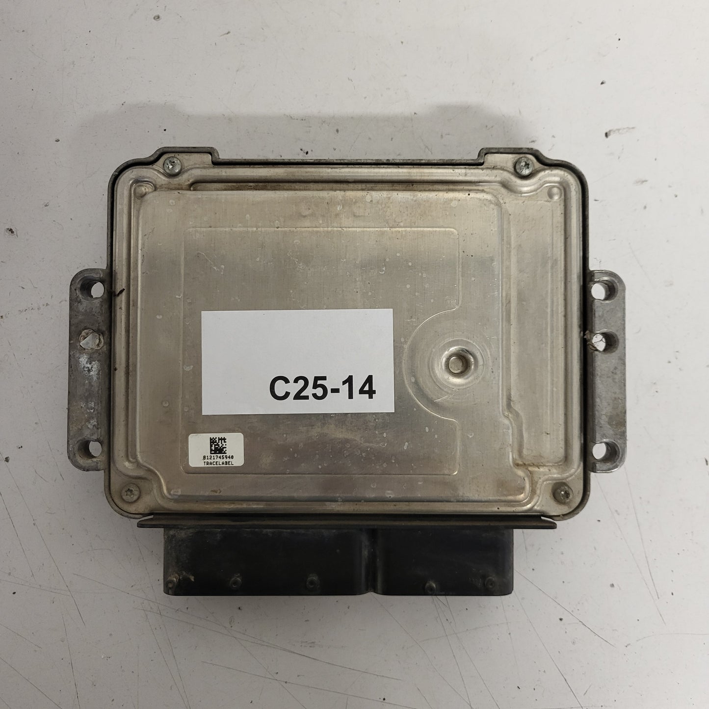 OPEL ASTRA H ECU / 0281014643 / 98074154 / JC / BOSCH