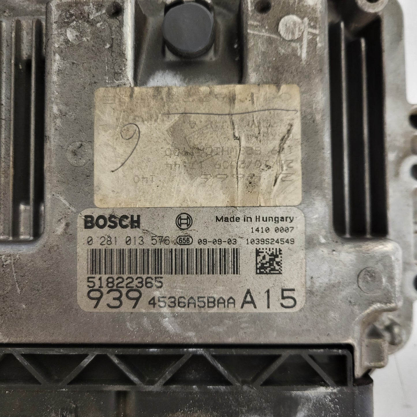 ALFA ROMEO 159 ECU / 0281013576 / 51822365 / BOSCH