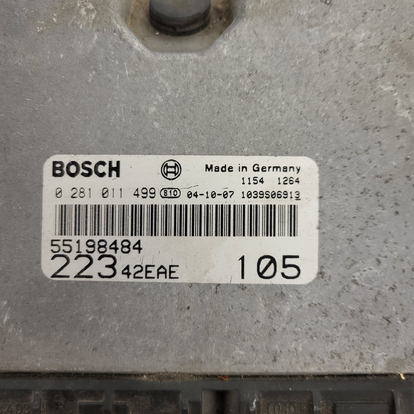 FIAT DOBLO ECU / 0281011499 / 55198484 / BOSCH